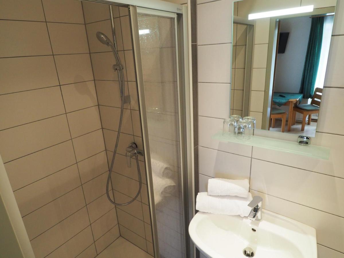 Gasthof Zum Gruenen Specht Oberzeiring Luaran gambar